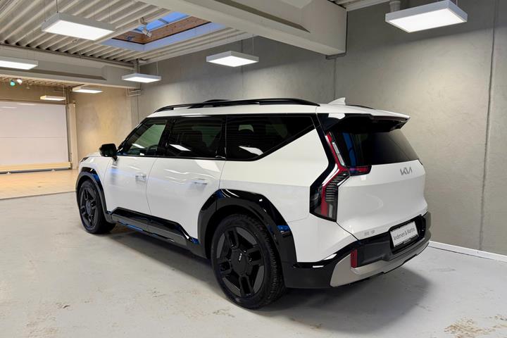 Hvid Kia EV9 fra 2025