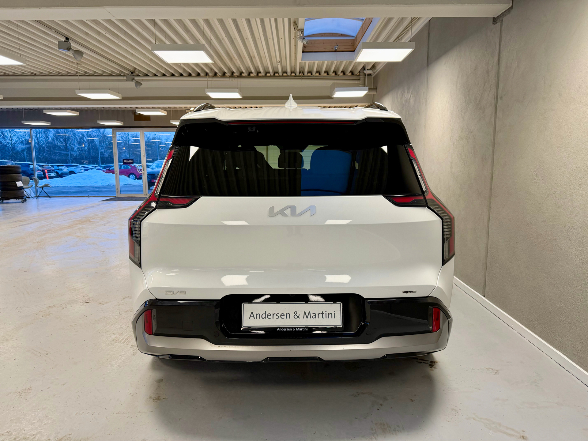 Hvid Kia EV9 fra 2025