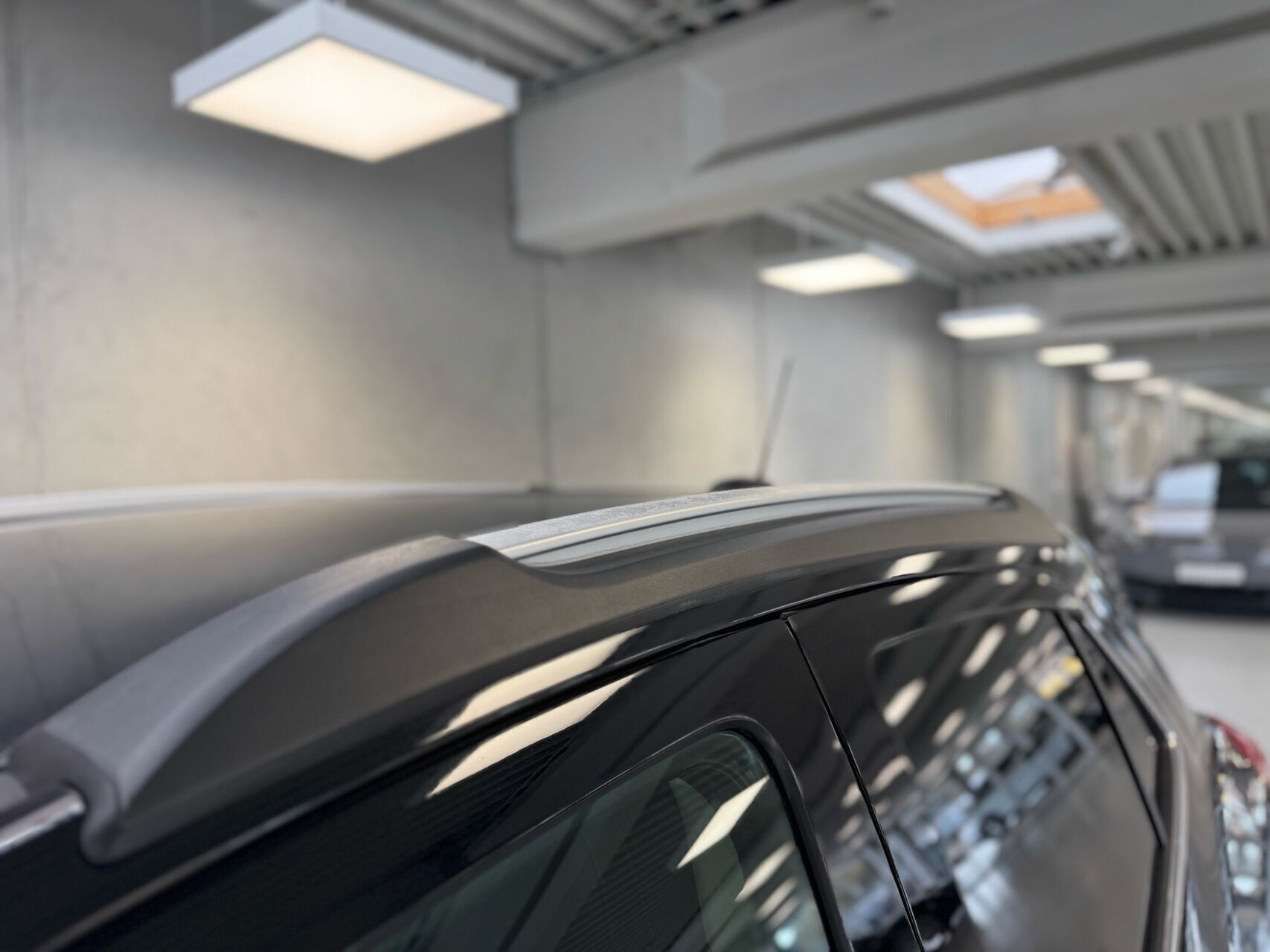 Sort Opel Mokka X fra 2017