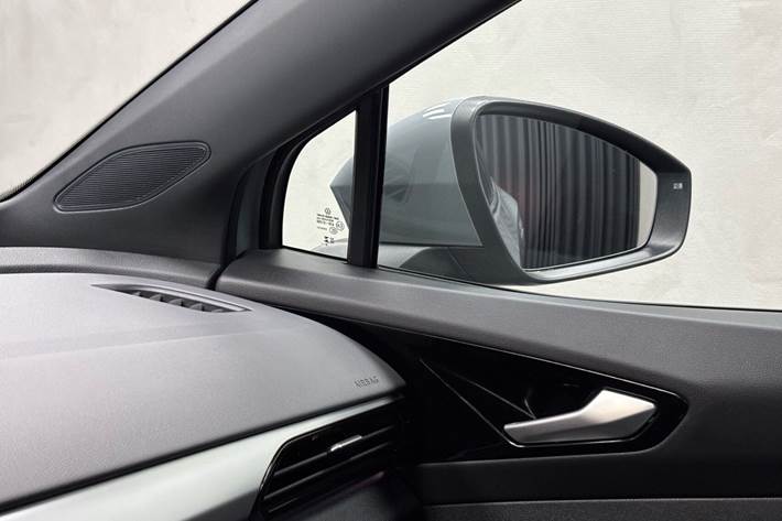 Grå VW ID.4 fra 2024