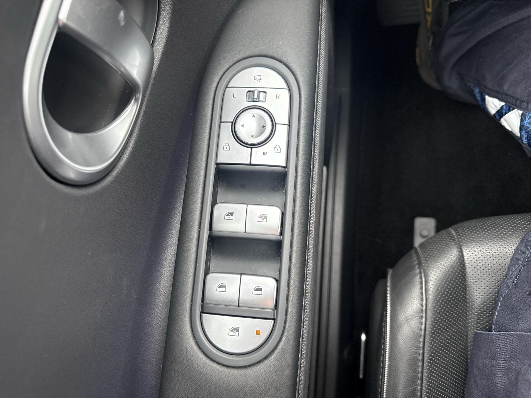 Hvid Hyundai Ioniq 5 fra 2025