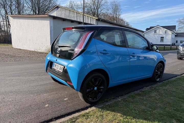 undefined Toyota Aygo fra 2015