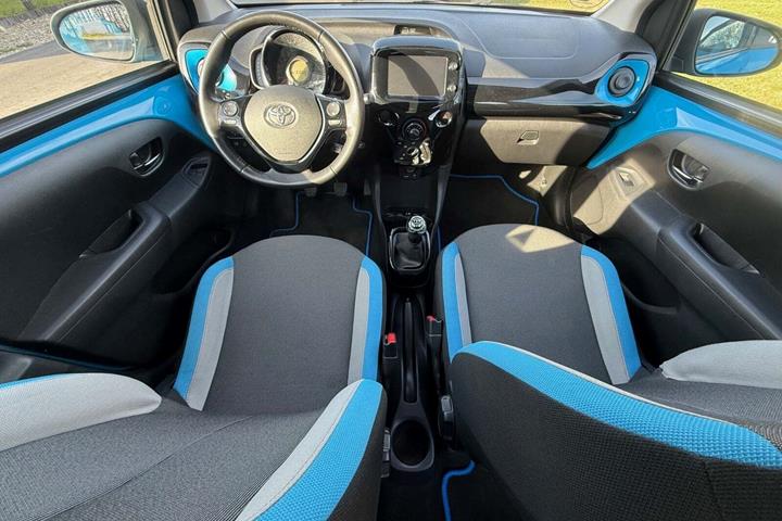 undefined Toyota Aygo fra 2015