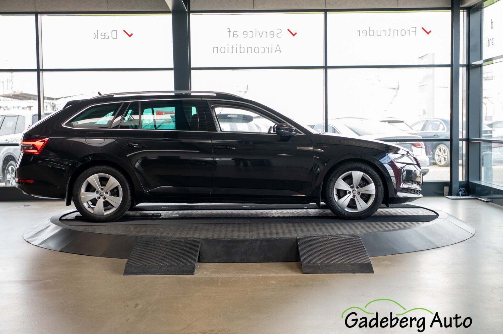 Skoda Superb 2,0 TDi 150 Style Combi DSG