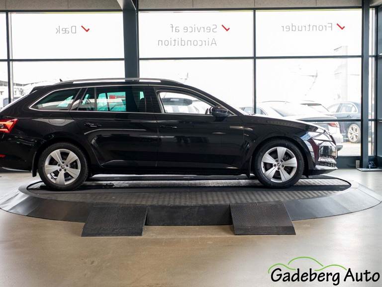 Skoda Superb 2,0 TDi 150 Style Combi DSG