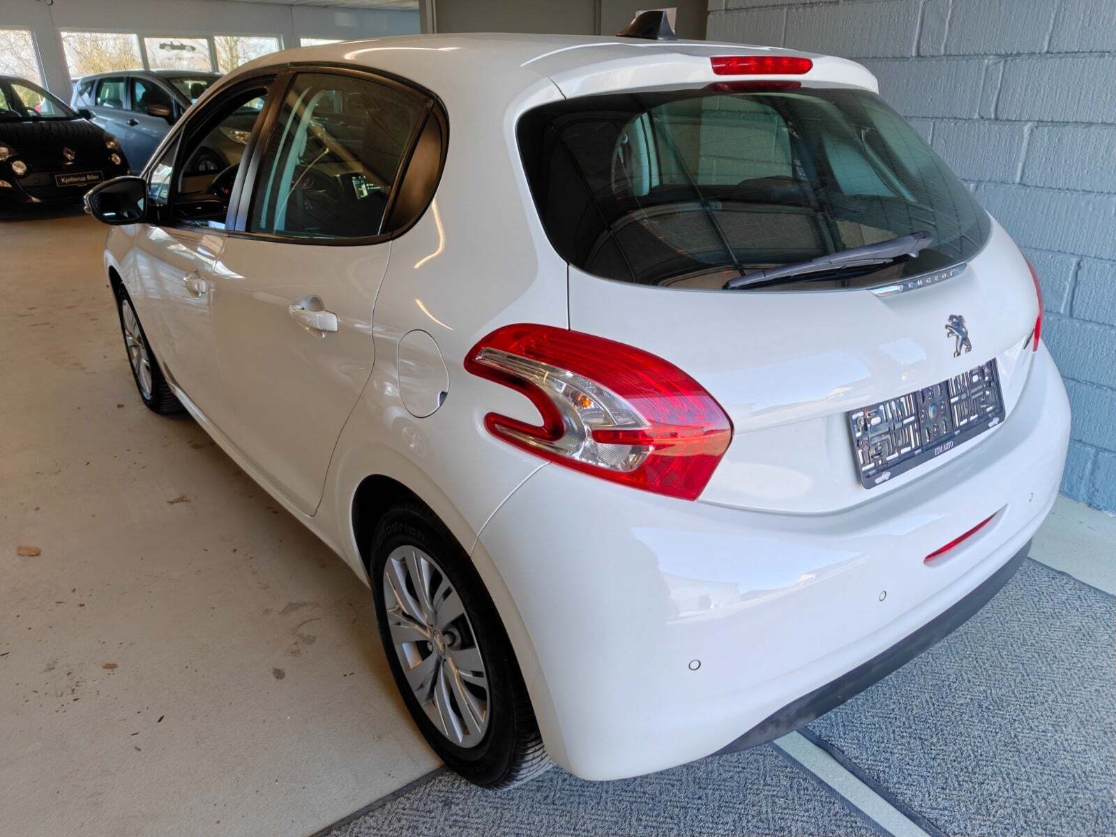 Peugeot 208 1,2 VTi Urban