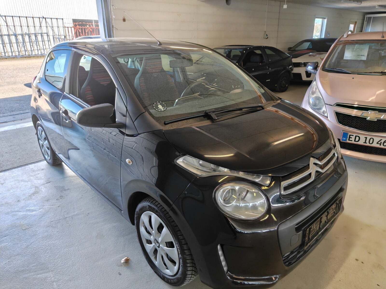 Gul Citroën C1 fra 2016