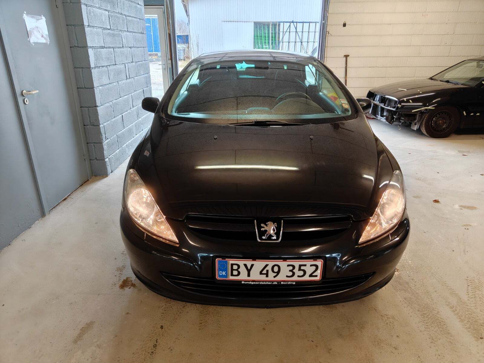 Peugeot 307 2,0 16V CC