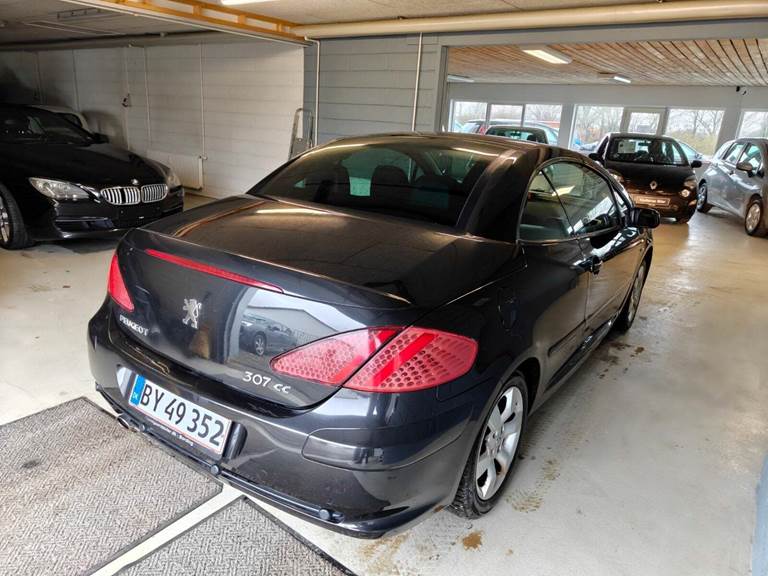 Peugeot 307 2,0 16V CC
