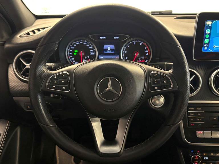 Mercedes A200 1,6 AMG Line aut.