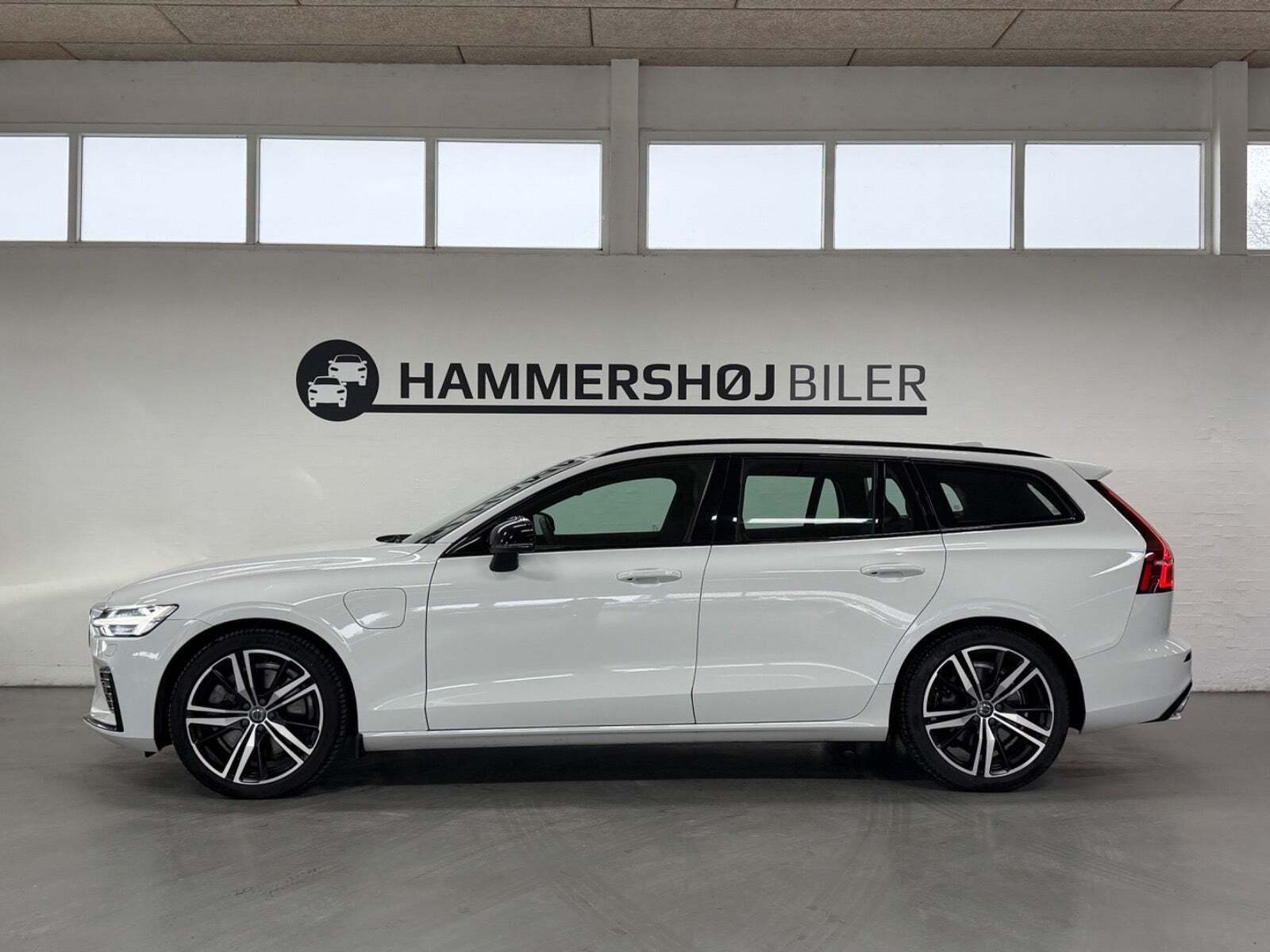 Volvo V60 2,0 T6 ReCharge R-Design aut. AWD