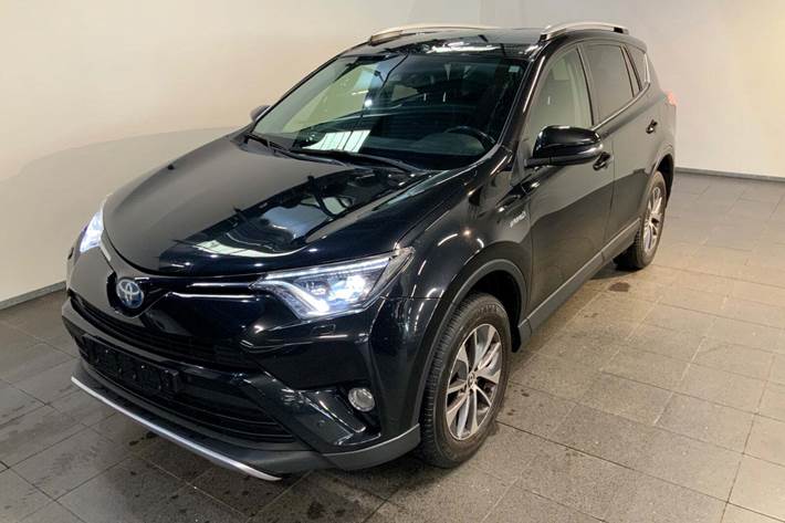 Sort Toyota RAV4 fra 2016 set udefra