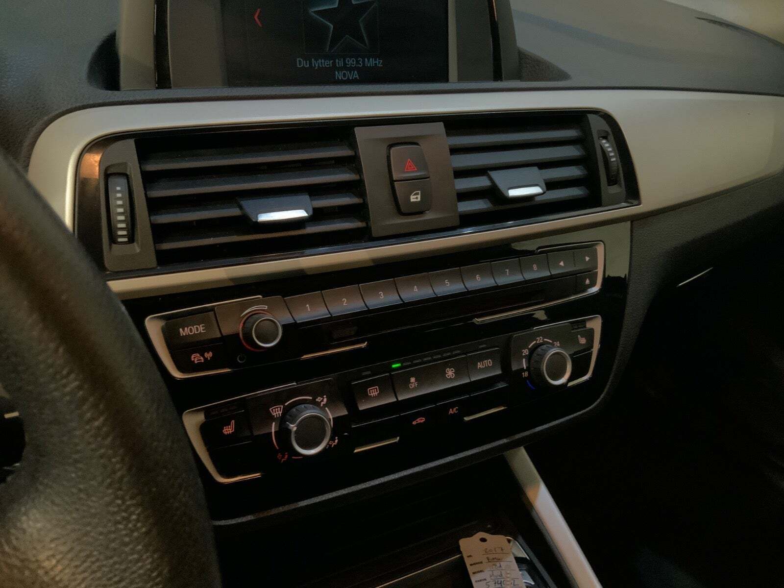 Hvid BMW 118d fra 2018