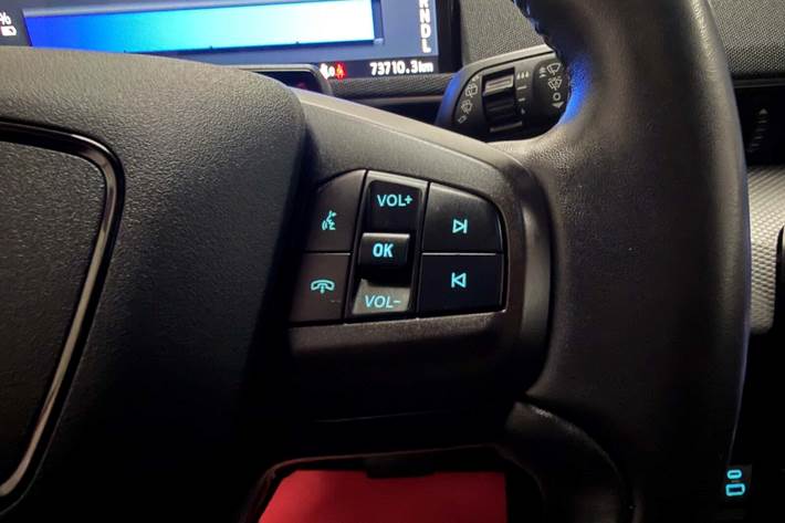 Rød Ford Mustang Mach-E fra 2021