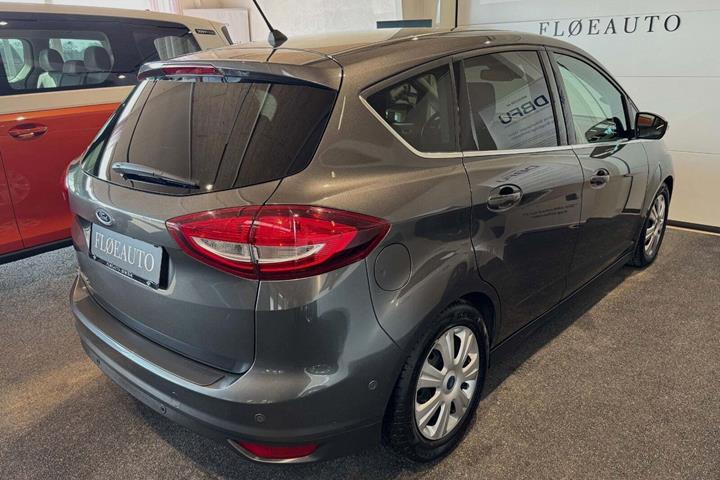 Grå Ford C-MAX fra 2018