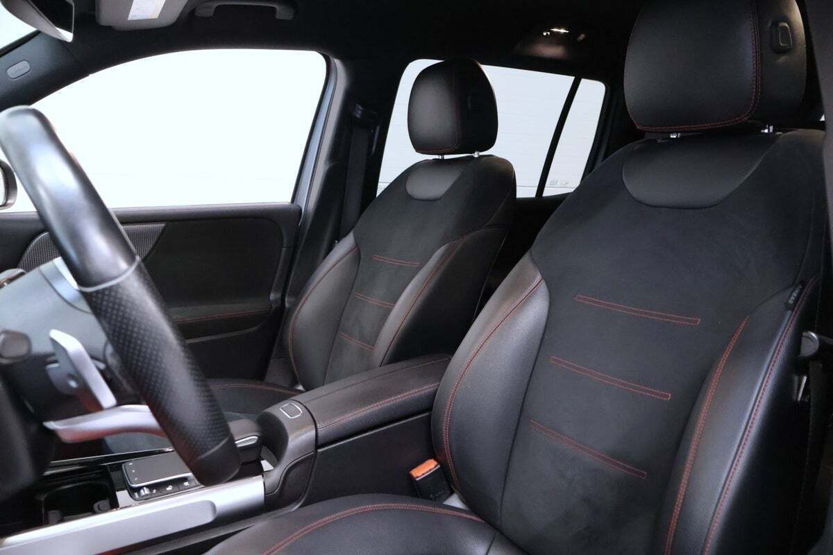 Mercedes EQB250 AMG Line 7prs