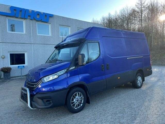 Iveco Daily 3,0 35S21 12m³ Van AG8