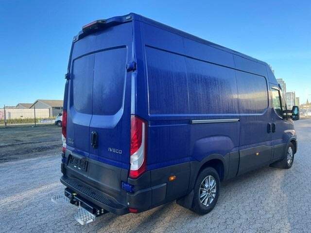 Iveco Daily 3,0 35S21 12m³ Van AG8
