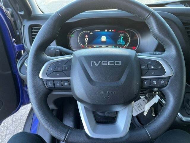 Blå Iveco Daily fra 2026