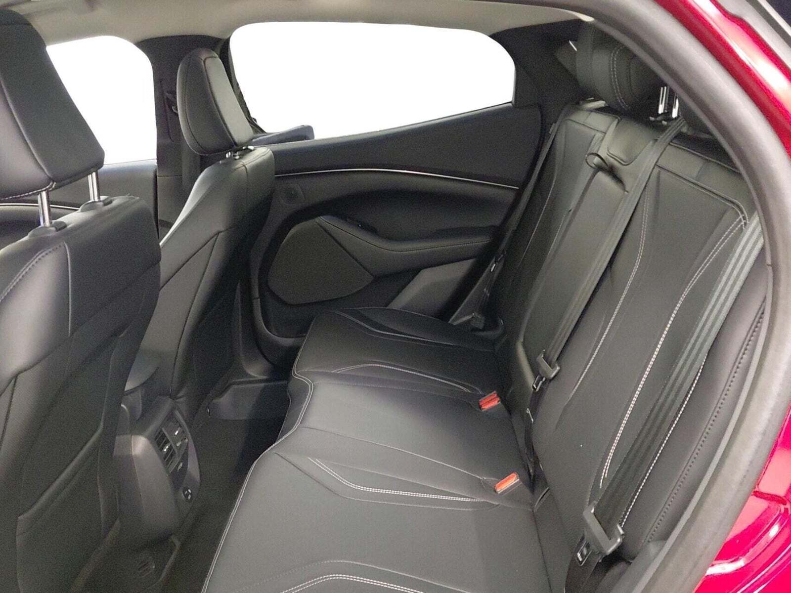 Ford Mustang Mach-E 70 Standard Range