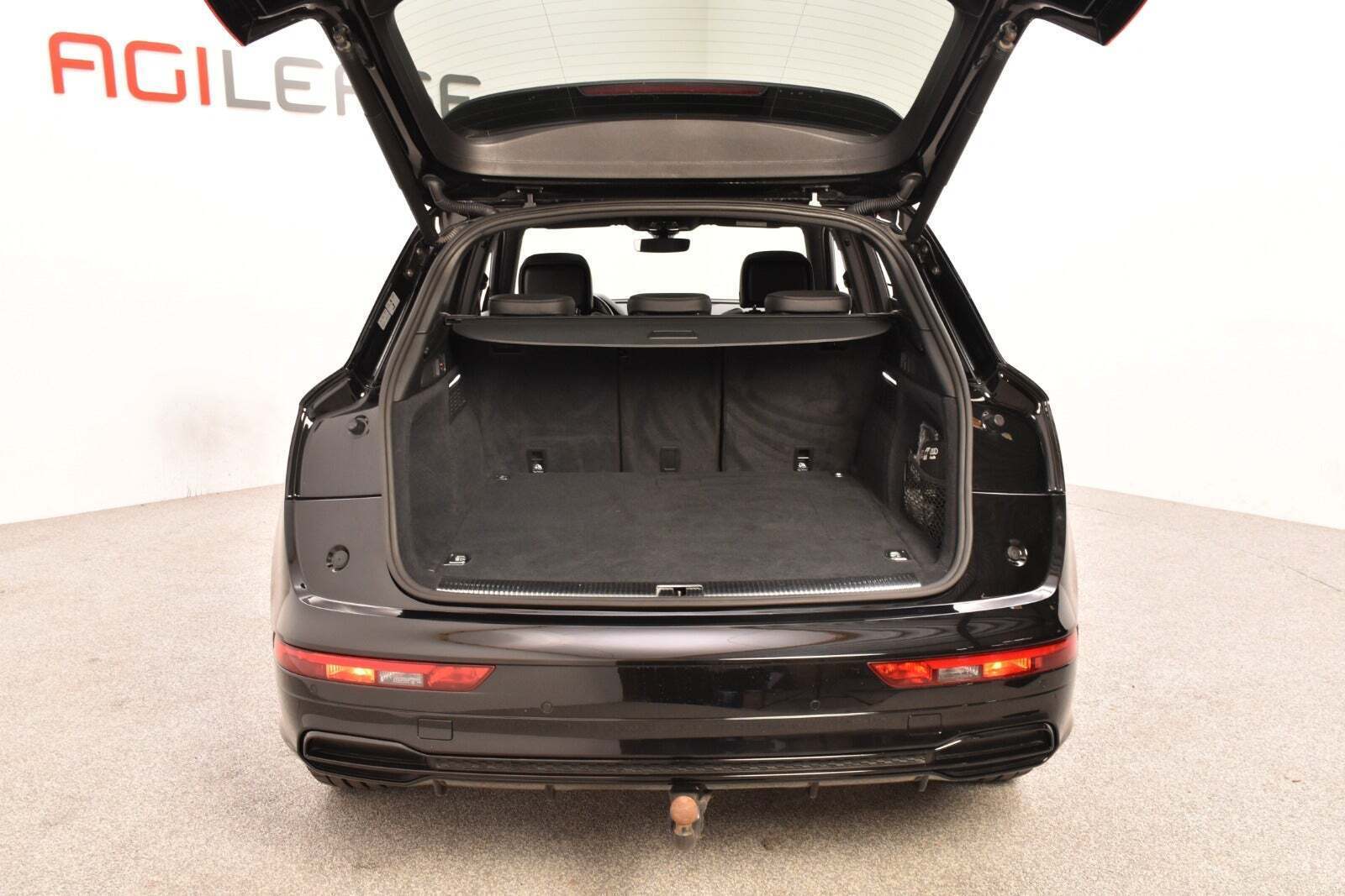 Sort Audi Q5 fra 2020