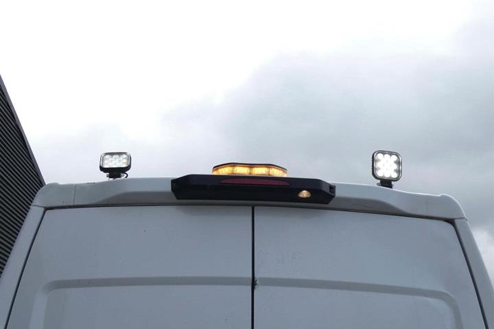 Hvid Iveco Daily fra 2021