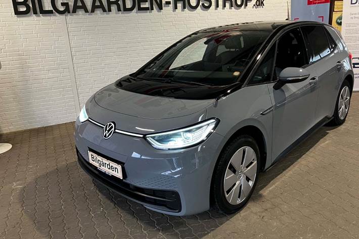 Grå VW ID.3 fra 2022 set udefra