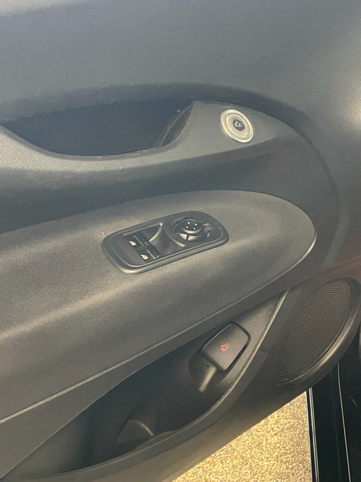 Sort Fiat 500e fra 2023