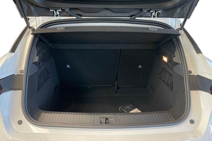 Hvid Renault Megane E-Tech fra 2022