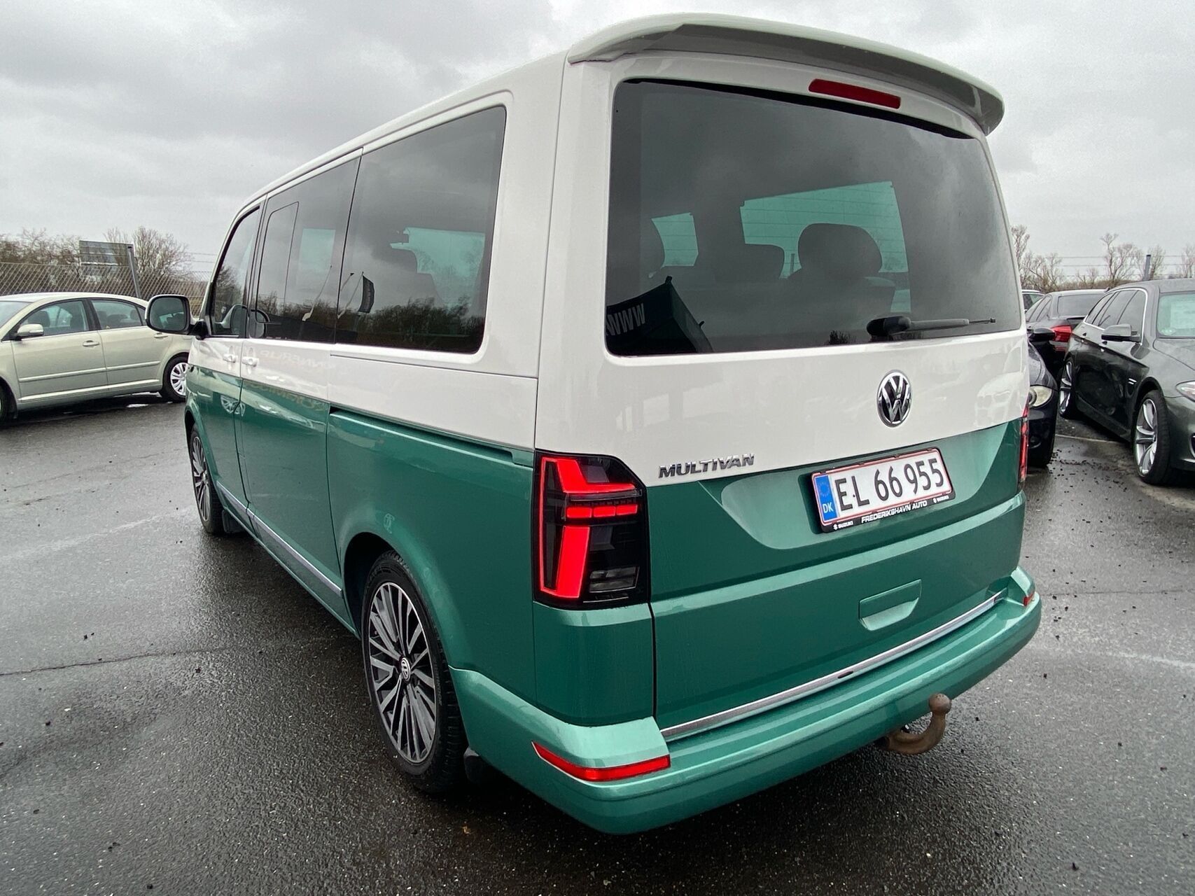VW Multivan 2,5 TDI Comfortline 174HK Aut.