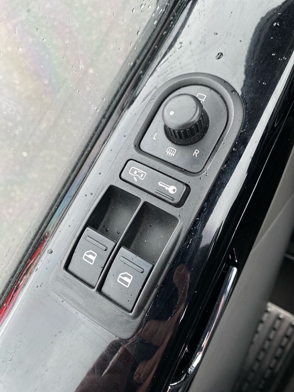 Grøn VW Multivan fra 2004