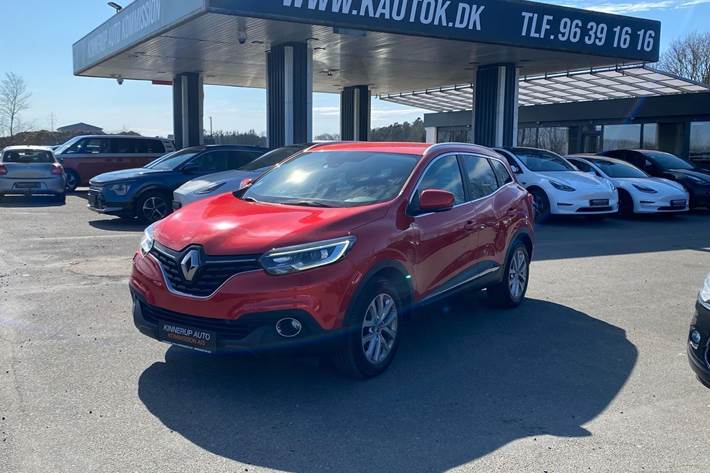 Rød Renault Kadjar fra 2016