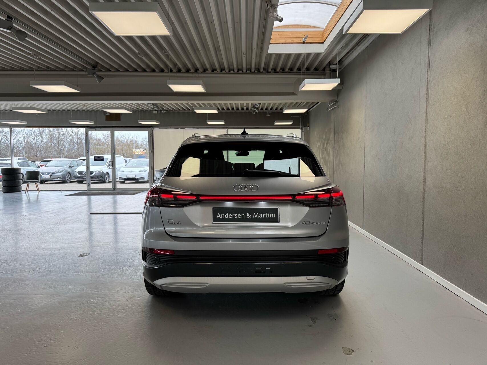Sølv Audi Q4 fra 2022