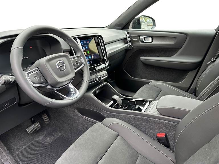 Volvo EX40 Single Motor Extended Range Black Edition 252HK 5d Aut.