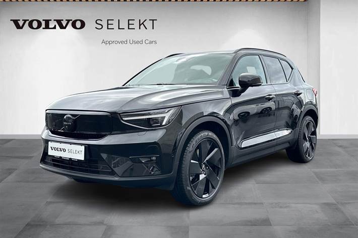 Sort Volvo EX40 fra 2025