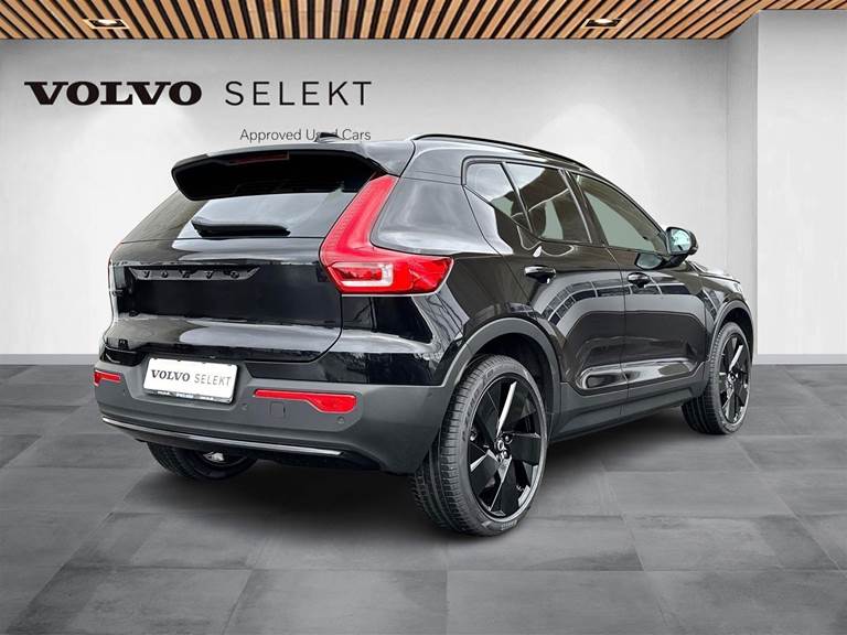Volvo EX40 Single Motor Extended Range Black Edition 252HK 5d Aut.