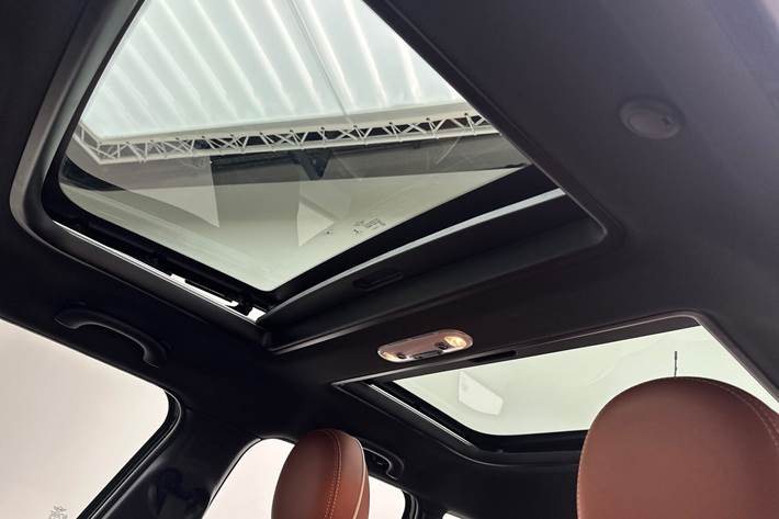 Grøn Mini Cooper fra 2021