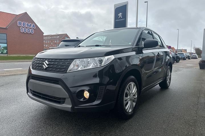 Sort Suzuki Vitara fra 2015