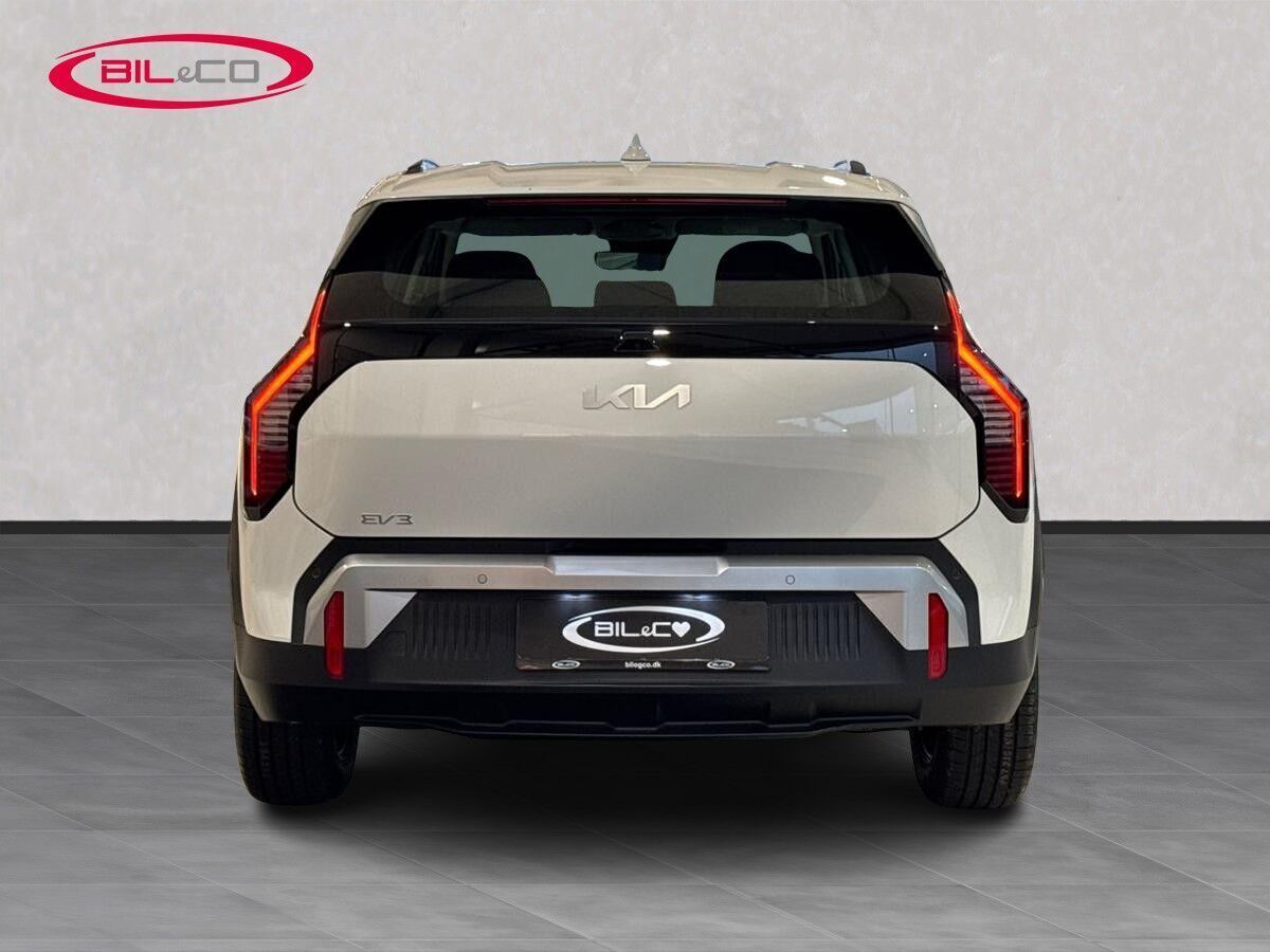 Hvid Kia EV3 fra 2025