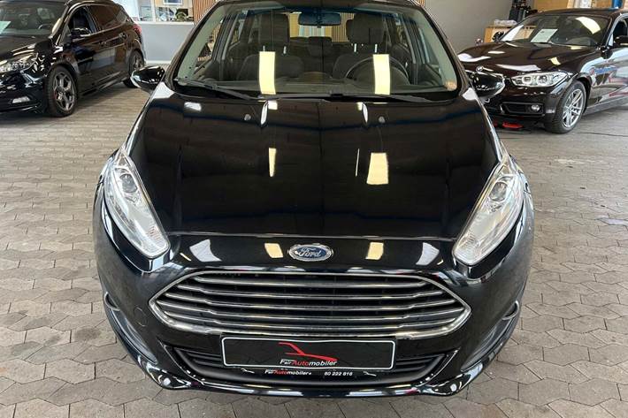 Sort Ford Fiesta fra 2016