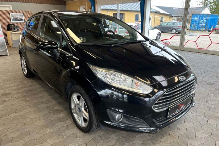 Sort Ford Fiesta fra 2016