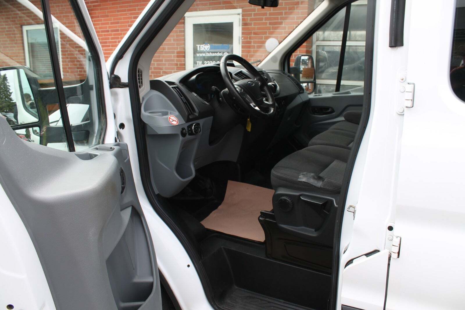 Ford Transit 350 L3 Chassis 2,0 TDCi 130 Db.Kab Trend RWD