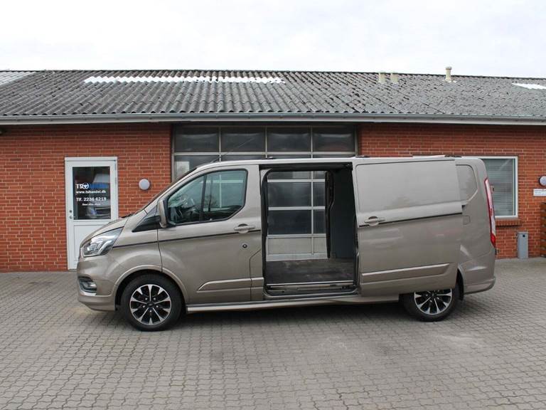 Ford Transit Custom 320 L2 2,0 TDCi 185 Sport aut.