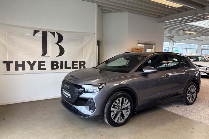 Grå Audi Q4 e-tron fra 2023