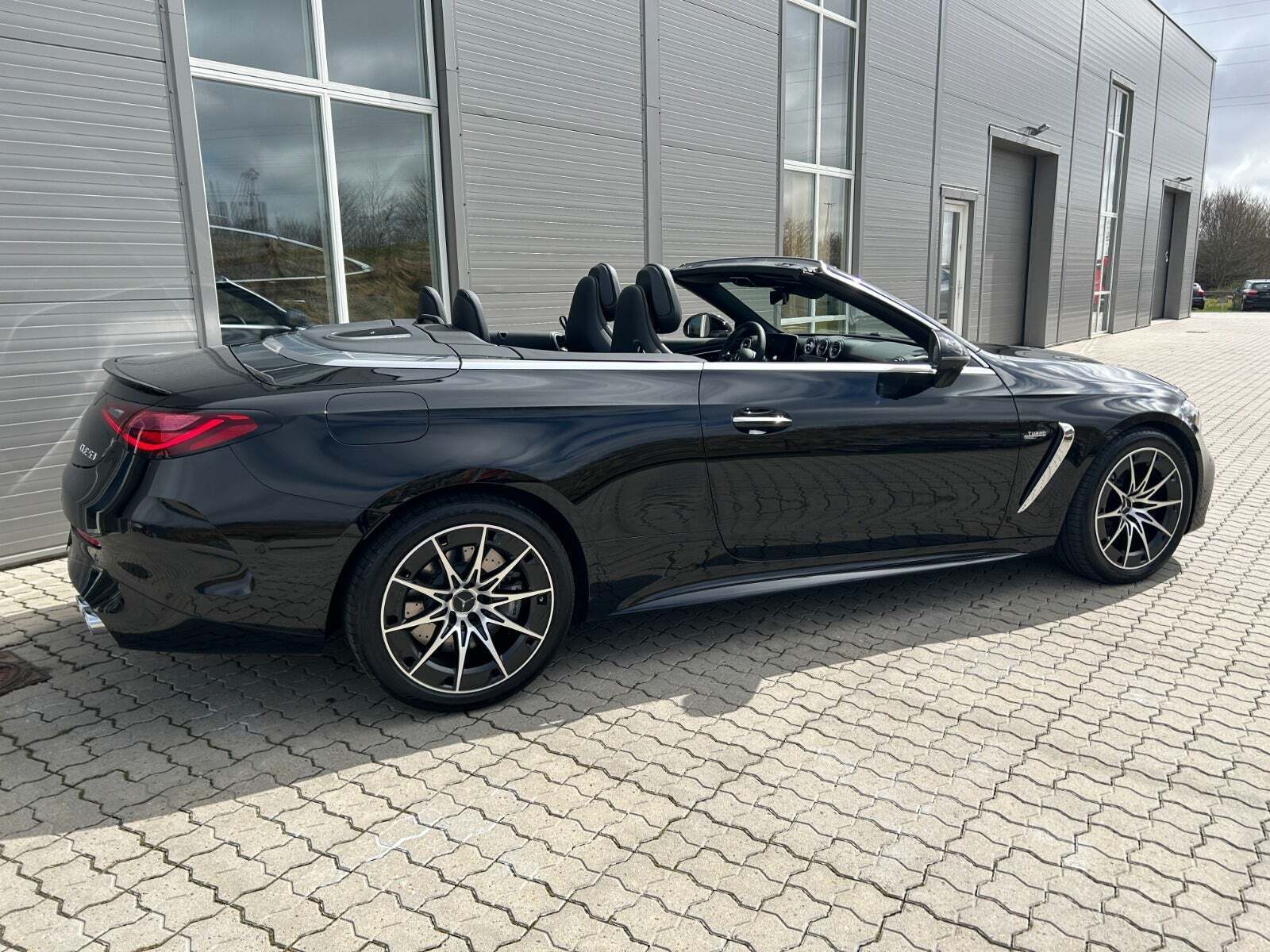 Sort Mercedes CLE53 fra 2025