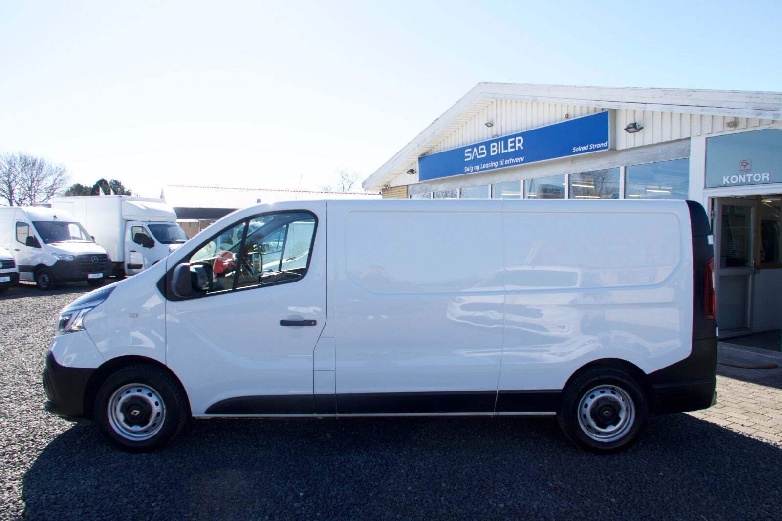 Renault Trafic T29 2,0 dCi 130 L2H1