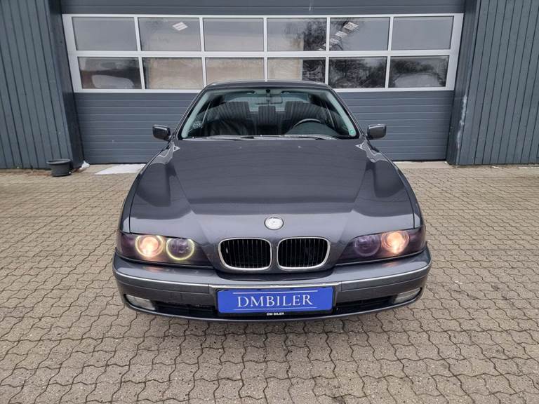 BMW 520i 2,0 aut.