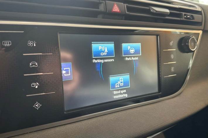 Grå Citroën Grand C4 Picasso fra 2015