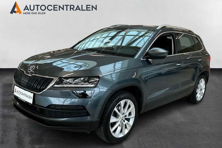 Grå Skoda Karoq fra 2021