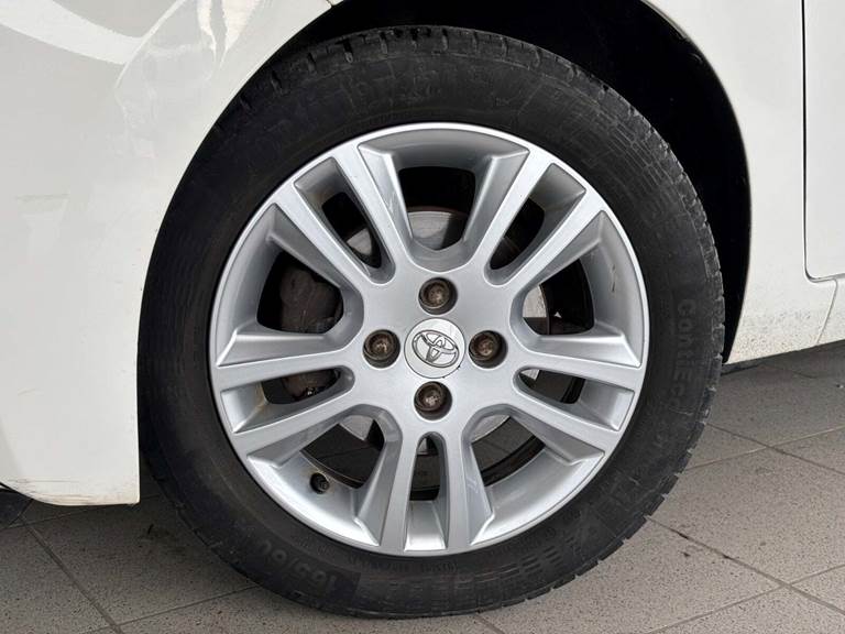 Toyota Aygo 1,0 VVT-i x-play